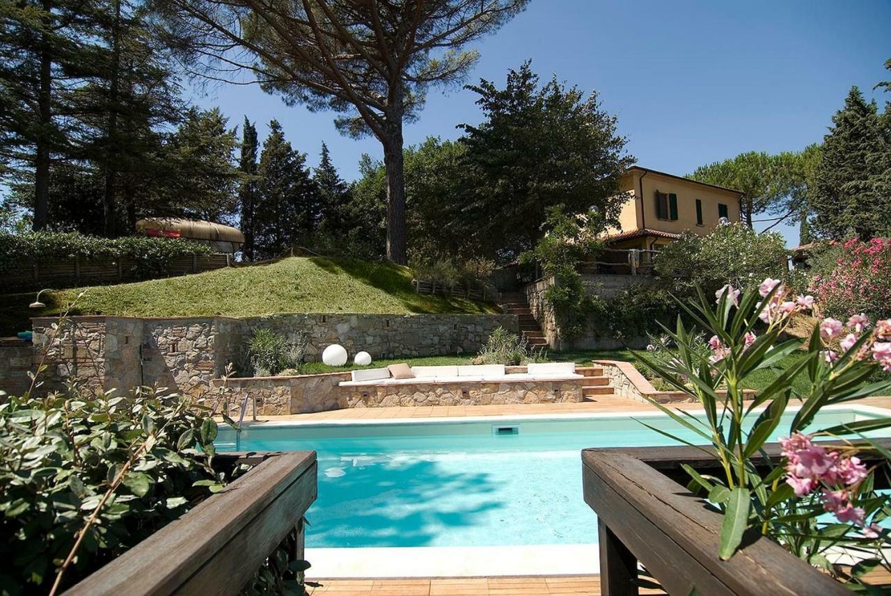 Stunning Country House Overlooking Tuscany Hills Lorenzana Exterior photo